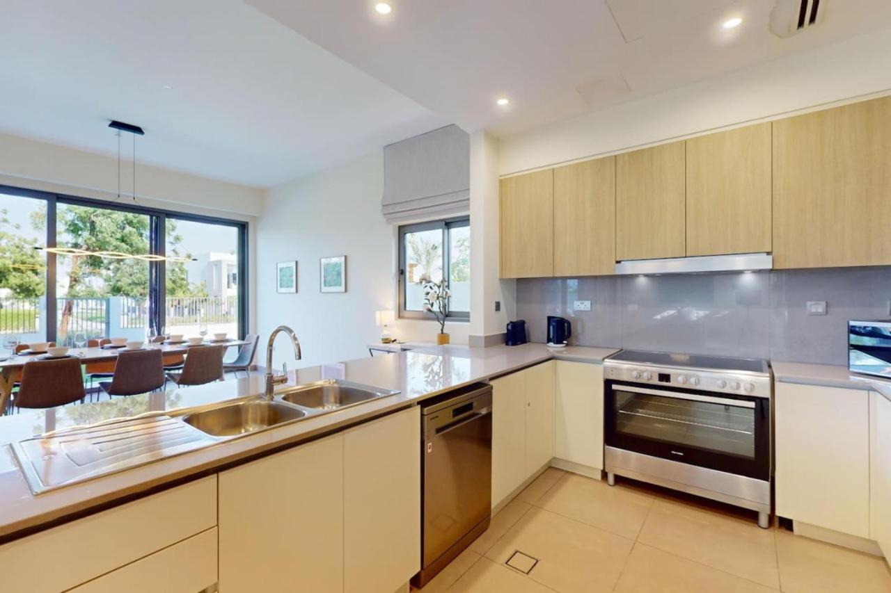 Sidra 1 - Incredible Five Bedroom Villa Dubai Luaran gambar
